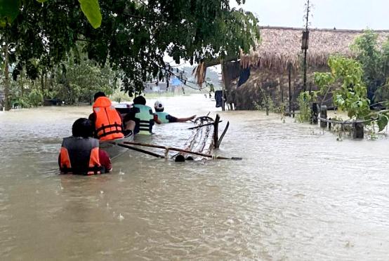 ပဲခူးမြို့နယ်အတွင်း ရေကြီးခဲ့စဉ်က တွေ့ရစဉ်