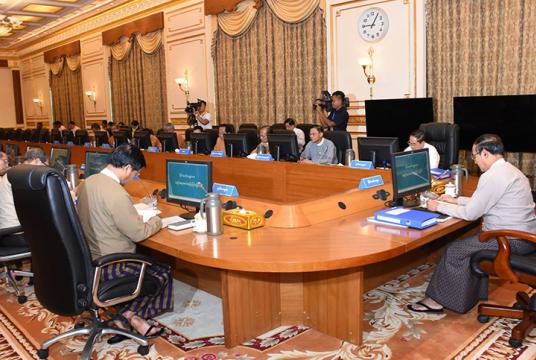 ဘဏ္ဍာရေးကော်မရှင် (၂/၂၀၁၉) ကြိမ်မြောက် အစည်းအဝေးတွင် နိုင်ငံတော်သမ္မတ အမှာစကား ပြောကြားနေစဉ် (ဓာတ်ပုံ- Myanmar President Office)