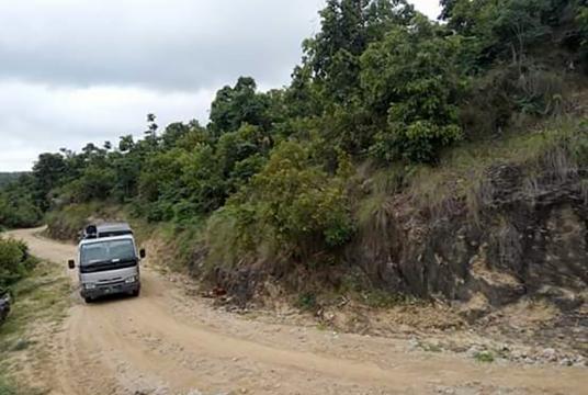 တပ်ကုန်းမြို့မှ တောင်ရိုးအနောက်ဘက်ရွာများသို့သွားရာ ကားလမ်း