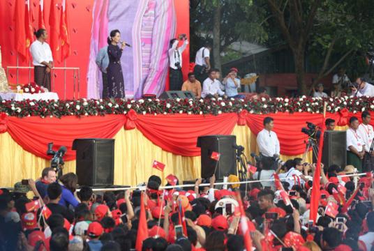 ကချင်ပြည်နယ် မြစ်ဆုံဒေသ၏ လှပသာယာမှုကို ၂၀၁၅ ခုနှစ် နှစ်ကုန်ခန့်က တွေ့ရစဉ်