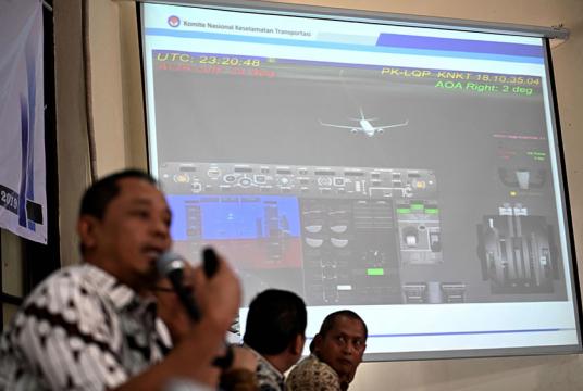   Lion Air လေယာဉ်ပျက်ကျမှုဆိုင်ရာ နောက်ဆုံးအစီရင်ခံစာကို အောက်တိုဘာ ၂၅ ရက်တွင် ဂျကာတာ၌ ထုတ်ပြန်နေစဉ်