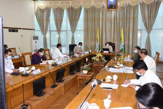 ငါးစားသုံးမှု ဖွံ့ဖြိုးတိုးတက်ရေး အစည်းအဝေးကို တွေ့ရစဉ်(ဓာတ်ပုံ- စီးပွား/ကူးသန်း)