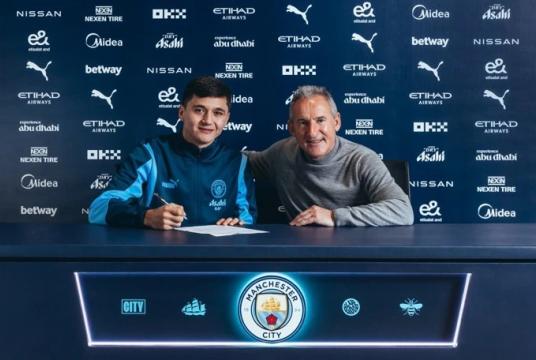 Photos: Man City