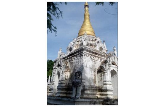 စကုမြို့ရှေးဟောင်းဘုရားနှင့် နံရံဆေးရေးပန်းချီများ၊ မင်စာများကို တွေ့ရစဉ်