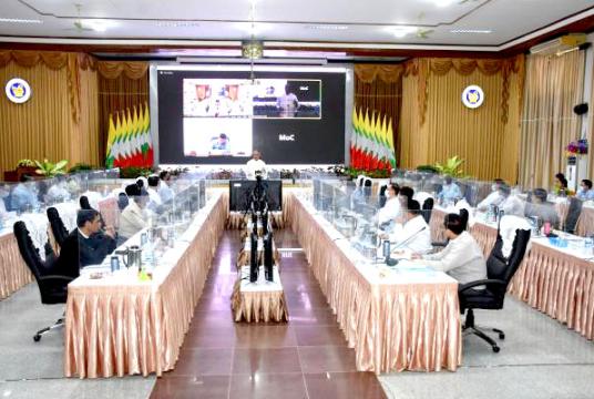 မြန်မာအထူးစီးပွားရေးဇုန်ဆိုင်ရာ ဗဟိုလုပ်ငန်းအဖွဲ့၏ (၄/၂၀၂၂)ကြိမ်မြောက် အစည်းအဝေးကို တွေ့ရစဉ်(ဓာတ်ပုံ-စီးပွား/ကူးသန်း)