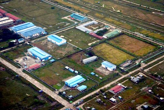 ရန်ကုန်မြို့ရှိ စက်မှုဇုန်တစ်ခုကို တွေ့ရစဉ်