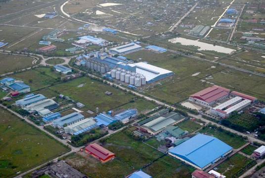 ရန်ကုန်တိုင်းဒေသကြီးအတွင်းရှိ စက်မှုဇုန်တစ်နေရာကို တွေ့ရစဉ်။