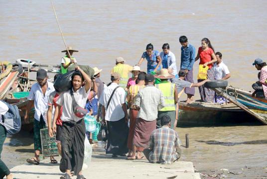  ရန်ကုန်မြို့တစ်ဖက်ကမ်း ဒလမြို့နယ်အတွင်း တစ်နေရာကို တွေ့ရစဉ်(ဓာတ်ပုံ-ကြည်နိုင်)
