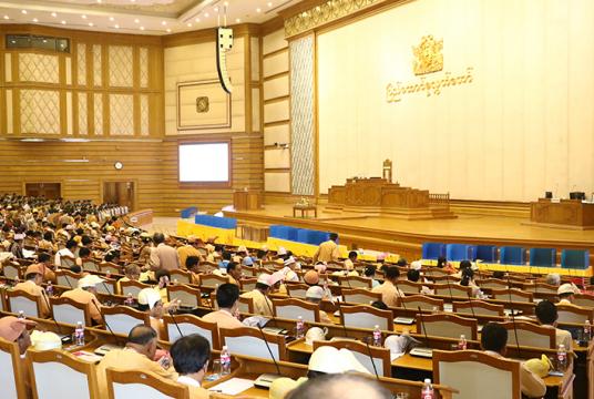 မတ် ၂၆ ရက်က ၁၅ ကြိမ်မြောက် ပြည်ထောင်စုလွှတ်တော် ပုံမှန်အစည်းအဝေး(၂၉) ရက်မြောက်နေ့ ကျင်းပနေစဉ် (ဓာတ်ပုံ- ပြည့်ဖြိုးအောင်)