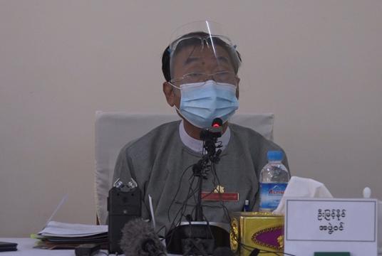 ဓာတ်ပုံ - အောင်မင်းသိန်း