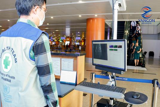 ရန်ကုန်အပြည်ပြည်ဆိုင်ရာလေဆိပ်တွင် Fever Screening ဖြင့် ရောဂါစောင့်ကြပ်ကြည့်ရှုခြင်းလုပ်ငန်းများ ဆောင်ရွက်နေစဉ်