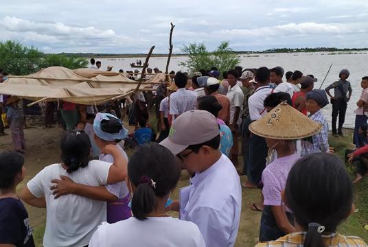 မြေနုုကျွန်းမြေပိုုင်ဆိုုင်မှုအငြင်းပွား၍ ပဋိပက္ခဖြစ်ပွားကာ သေဆုုံးခဲ့သူများအား ရှာဖွေရေးများ ဆောင်ရွက်ကြစဉ်