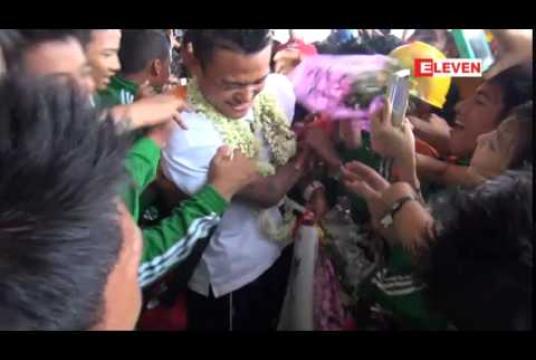 Embedded thumbnail for မြန်မာ ယူ-၂၃ ဘောလုံးအသင်းကို ကြိုဆိုသူ အထူးများပြား