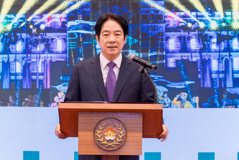 ဇန်နဝါရီ ၁ ရက်က တိုင်ပေမြို့တော်ရှိ သမ္မတရုံးတွင် နှစ်သစ်ကူးမိန့်ခွန်းပြောကြားနေသည့် ထိုင်ဝမ်သမ္မတ လိုင်ချင်တယ်ကိုတွေ့ရစဉ်(Photo: AFP)