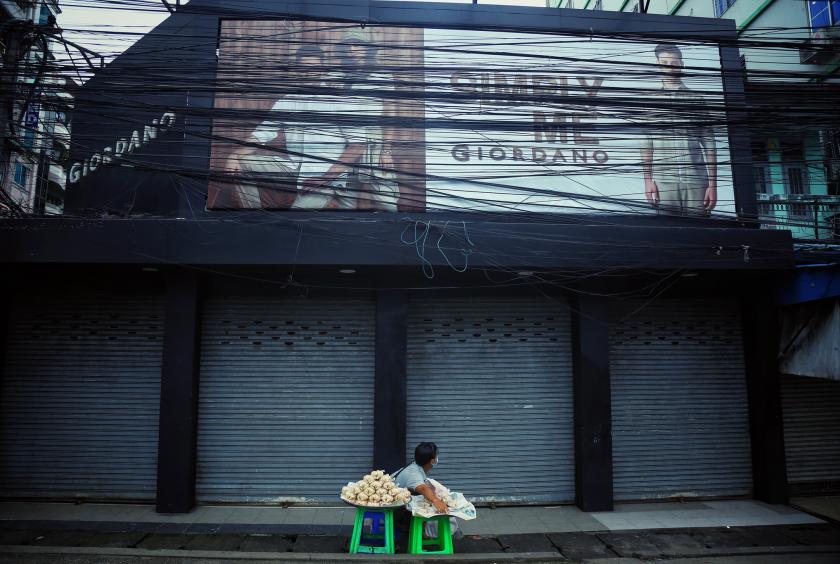 Stay at Home အစီအစဉ်စတင်သည့် စက်တင်ဘာ ၂၁ ရက်တွင် ရန်ကုန်မြို့တွင်း နေရာအချို့ကို တွေ့ရစဉ်  (ဓာတ်ပုံ သီဟအောင်၊ နေဝန်းထက်၊ မျိုးထက်ပိုင်)