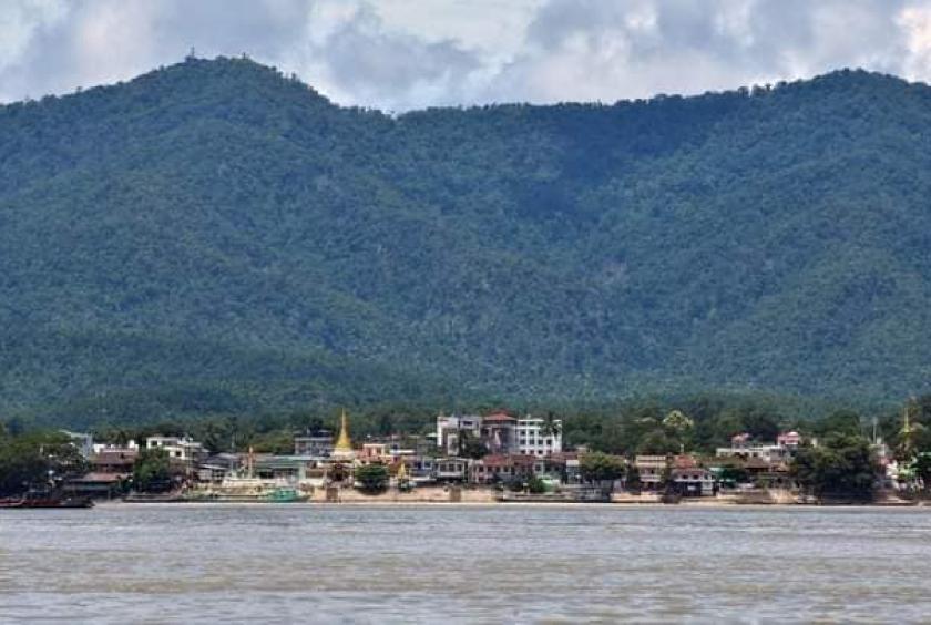 ■ကသာမြို့အား တွေ့ရစဉ် (Photo: Aye Lwin)