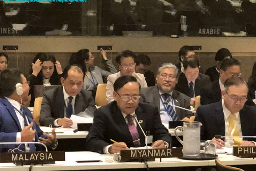   စက်တင်ဘာ ၂၈ ရက်က ကုလသမဂ္ဂဌာနချုပ်၌ကျင်းပခဲ့သည့် အာဆီယံ - ကုလသမဂ္ဂဝန်ကြီး အဆင့်အစည်းအဝေးတွင် ပြည်ထောင်စုဝန်ကြီး ဦးကျော်တင်အား တွေ့ရစဉ် (ဓာတ်ပုံ- MOFA)