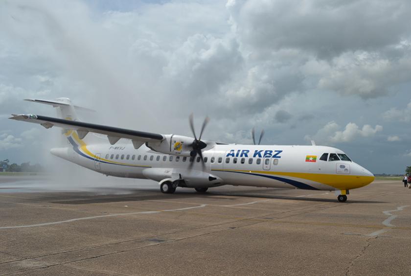 AIR KBZ လေကြောင်းလိုင်းမှ ATR လေယာဉ်တစ်စင်းအားတွေ့ရစဉ်