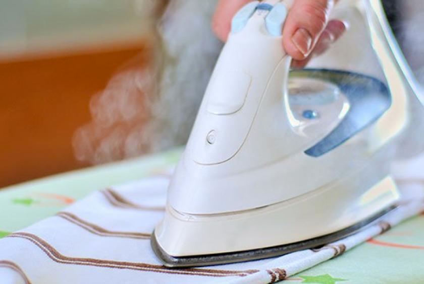 Photo ; Ironsdry cleaners