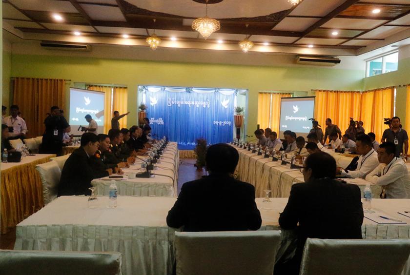၂၀၁၉ ခုနှစ် စက်တင်ဘာ ၁၇ ရက်က အစိုးရနှင့် မြောက်ပိုင်းလေးဖွဲ့တို့ တွေ့ဆုံဆွေးနွေးစဉ်