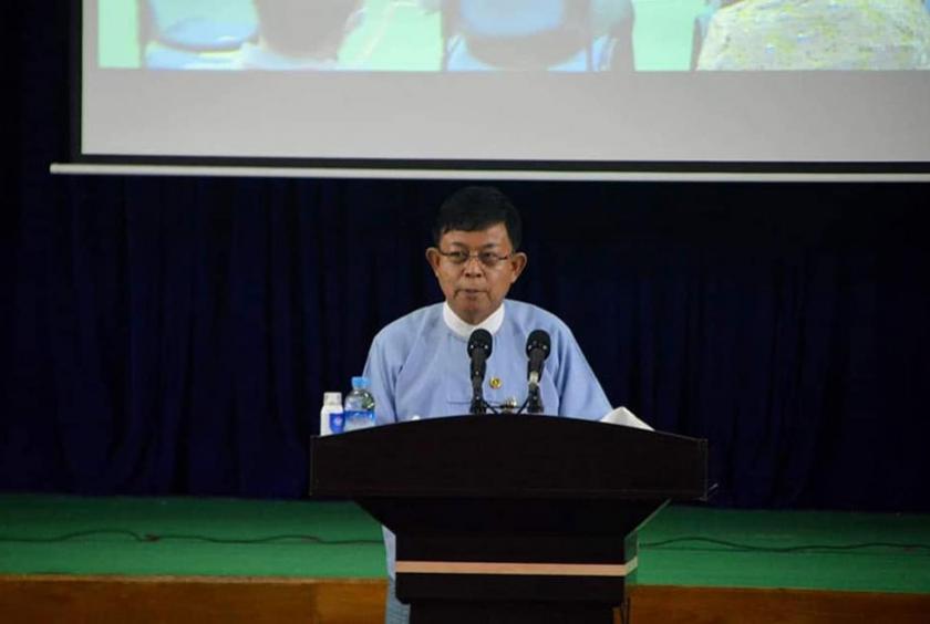 မေ ၁၅ ရက်က ပြုလုပ်သည့် သတင်းစာရှင်းလင်းပွဲတွင် ဗဟိုဘဏ်ဒုတိယဥက္ကဋ္ဌ ဦးဝင်းသော်အား တွေ့ရစဉ်