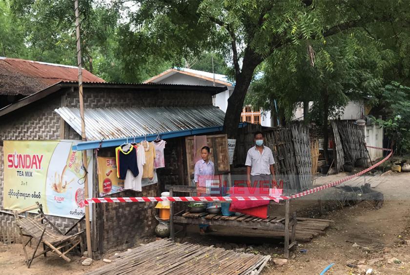 Case-1321 နှင့် ဆက်စပ်ပတ်သတ်ခဲ့သော သာစည်မြို့၊ မြို့မ (၄) ရပ်ကွက်နေအိမ်များအား အဝင််အထွက်ကန့်သတ်ထားရှိမှု့အား စက်တင်ဘာ ၉ ရက် မနက်ပိုင်းက တွေ့ရှိရစဉ် (ဓာတ်ပုံ- ဝဏ္ဏ(မိတ္တီလာ))