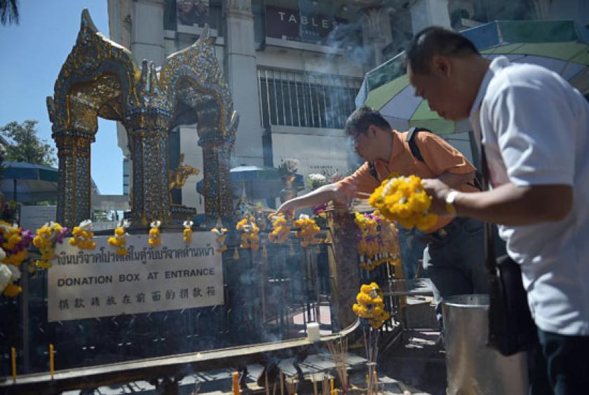 ၂၀၁၅ ခုနှစ် မေ ၁၃ ရက်က ဘန်ကောက်တွင် ကျင်းပသော လယ်ထွန်မင်္ဂလာ အခမ်းအနား တက်ရောက်နေသည့် အိမ်ရှေ့မင်းသား ဝိဇယလောင်ကွန်း (Photo: AFP)