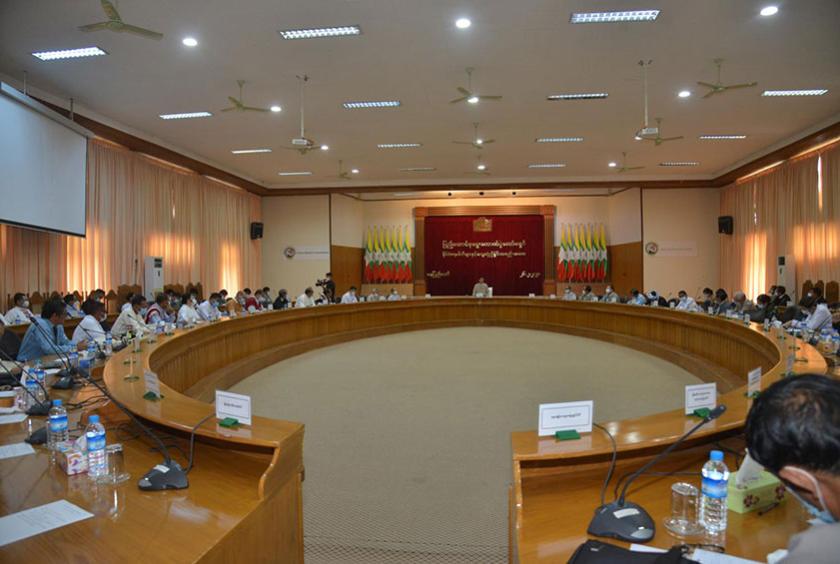 နေပြည်တော်တွင် ဖေဖော်ဝါရီ ၂၆ ရက်က ပြည်ထောင်စုရွေးကောက်ပွဲကော်မရှင်နှင့် နိုင်ငံရေးပါတီများ တွေ့ဆုံညှိနှိုင်းအစည်းအဝေး ကျင်းပစဉ်
